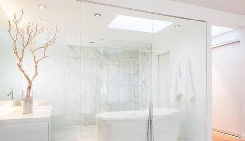 钢化玻璃卫生间安装视频,视频教程带你轻松上手